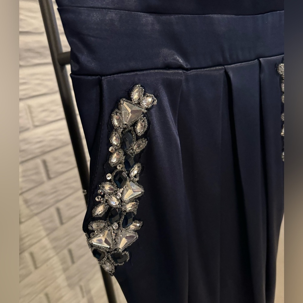 B. Smart Navy Beaded Strapless Dress with Pockets Size 11/12 - Picture 4 of 11